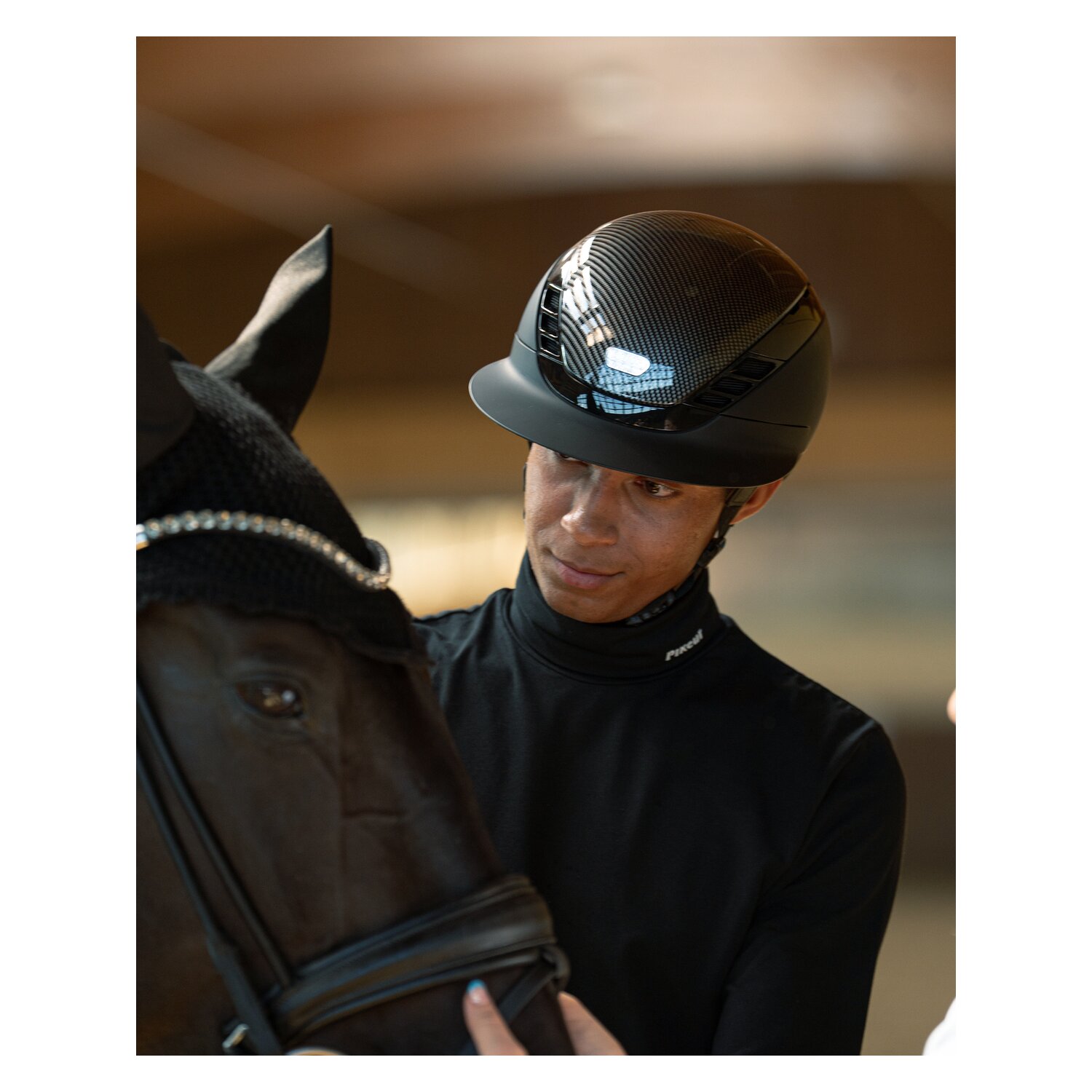 ABUS PIKEUR Reithelm AirLuxe Pure Carbonstyle &ndash; Ansicht 8