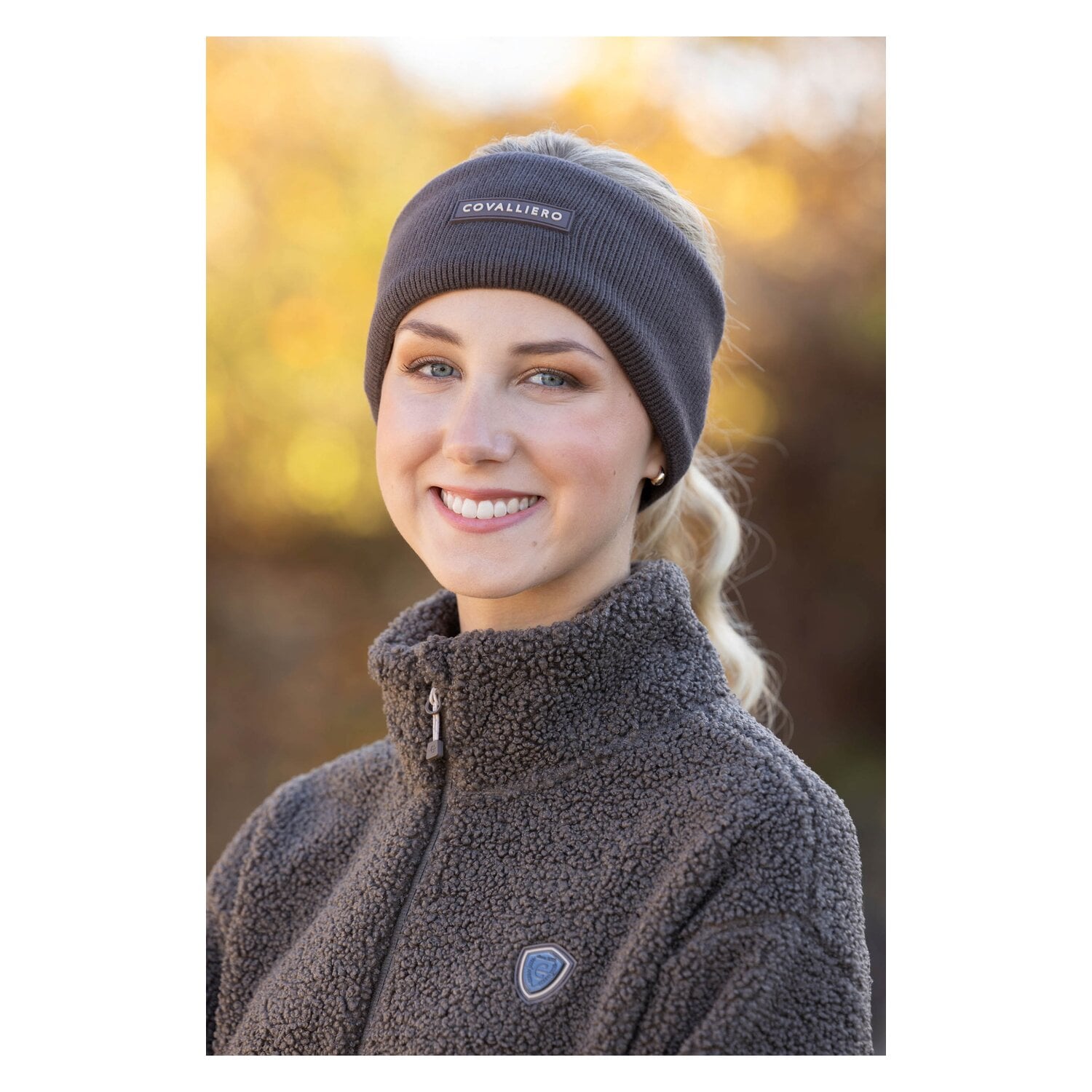 Covalliero Strickstirnband &ndash; Ansicht 2