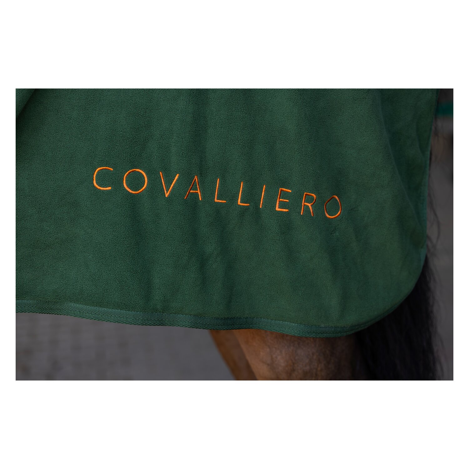 Covalliero Abschwitzdecke mit Halsteil &ndash; Ansicht 5