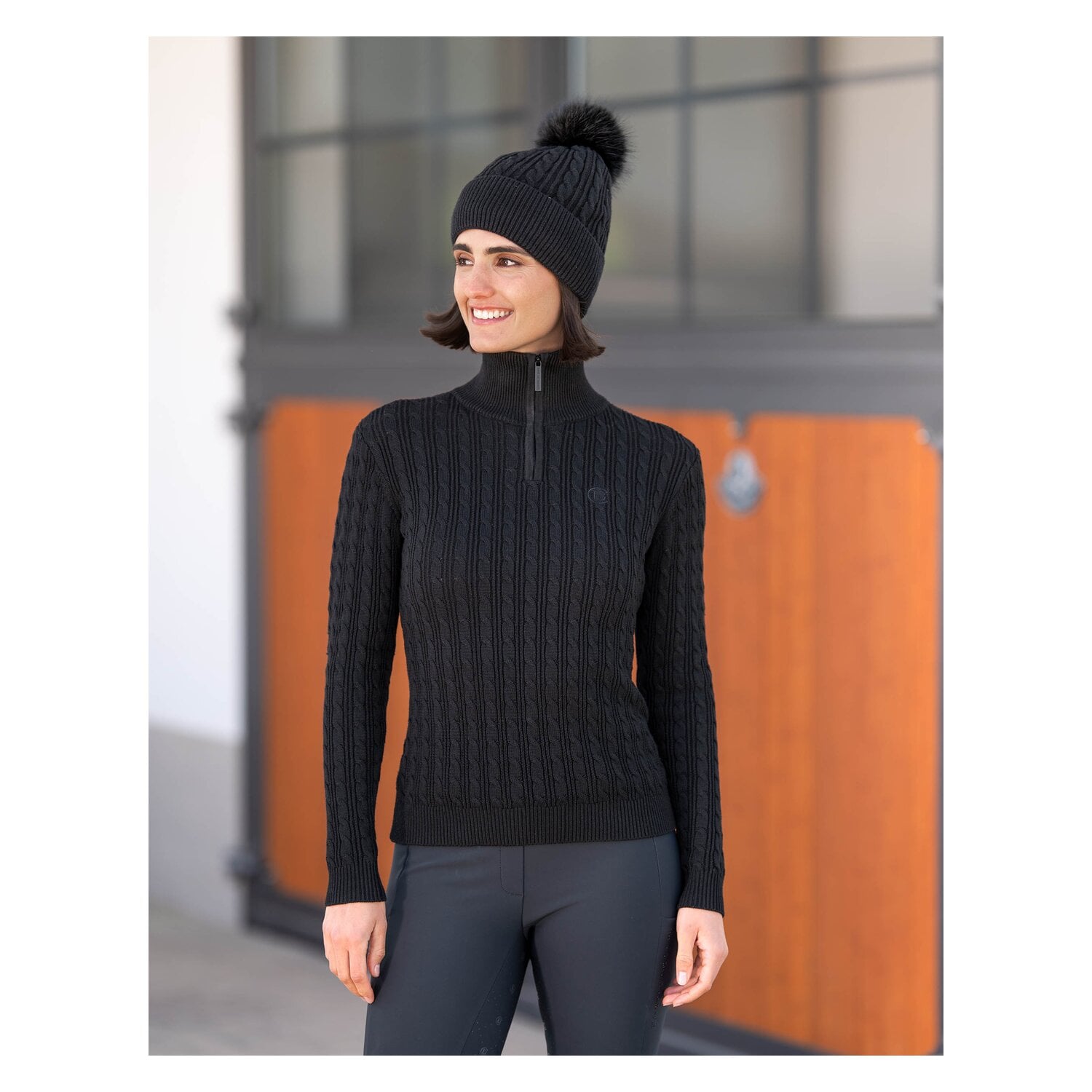 Cheval de Luxe Strickmütze mit Bommel &ndash; Ansicht 2