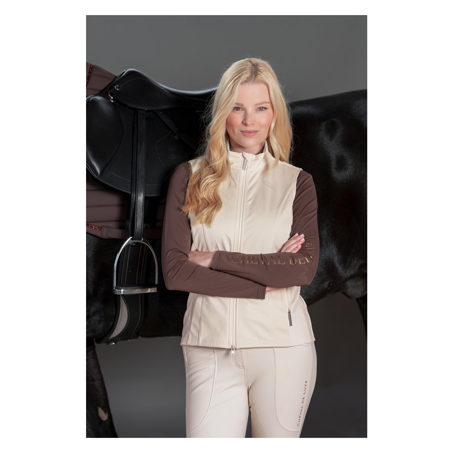 Cheval de Luxe Hybridweste – Ansicht 3