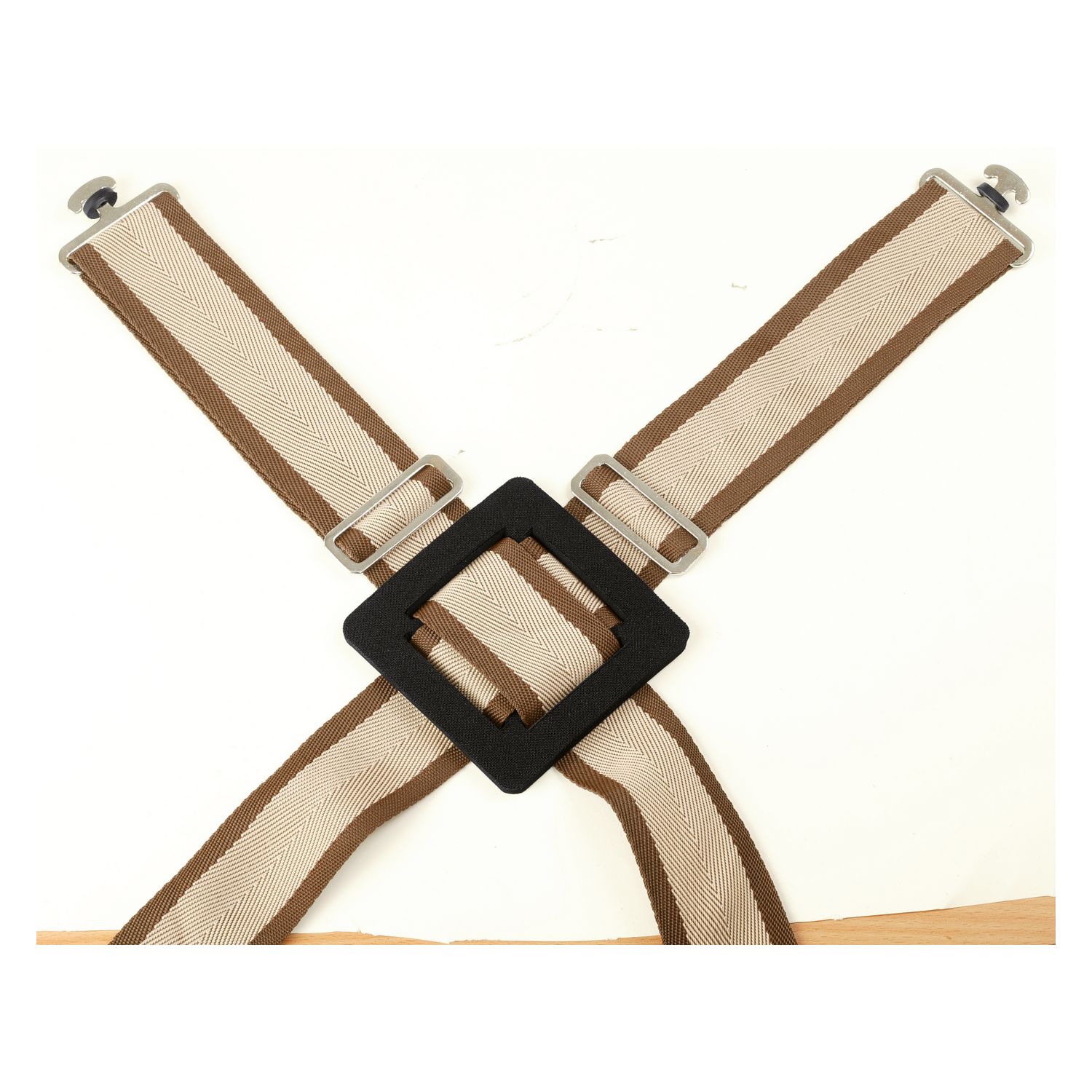 Loesdau Kreuzgurt-Polsterung – Ansicht 2