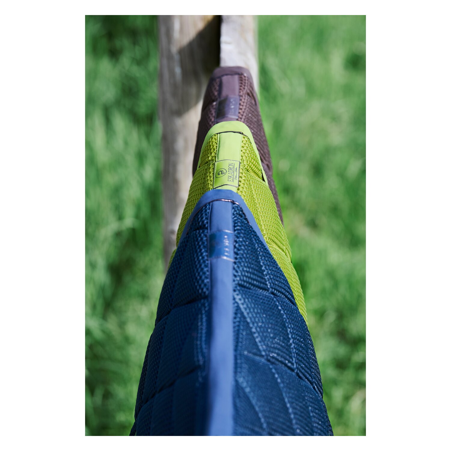 ESKADRON Platinum Schabracke Mesh – Ansicht 3