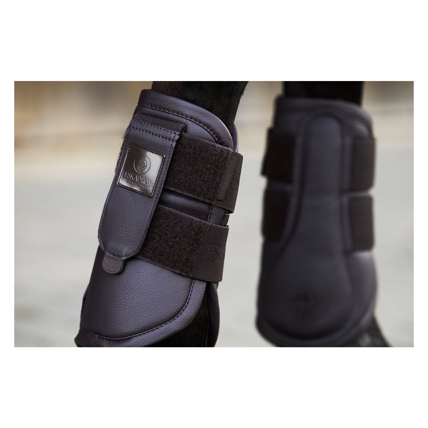 ESKADRON Platinum Gamaschen Faux Leather – Ansicht 2