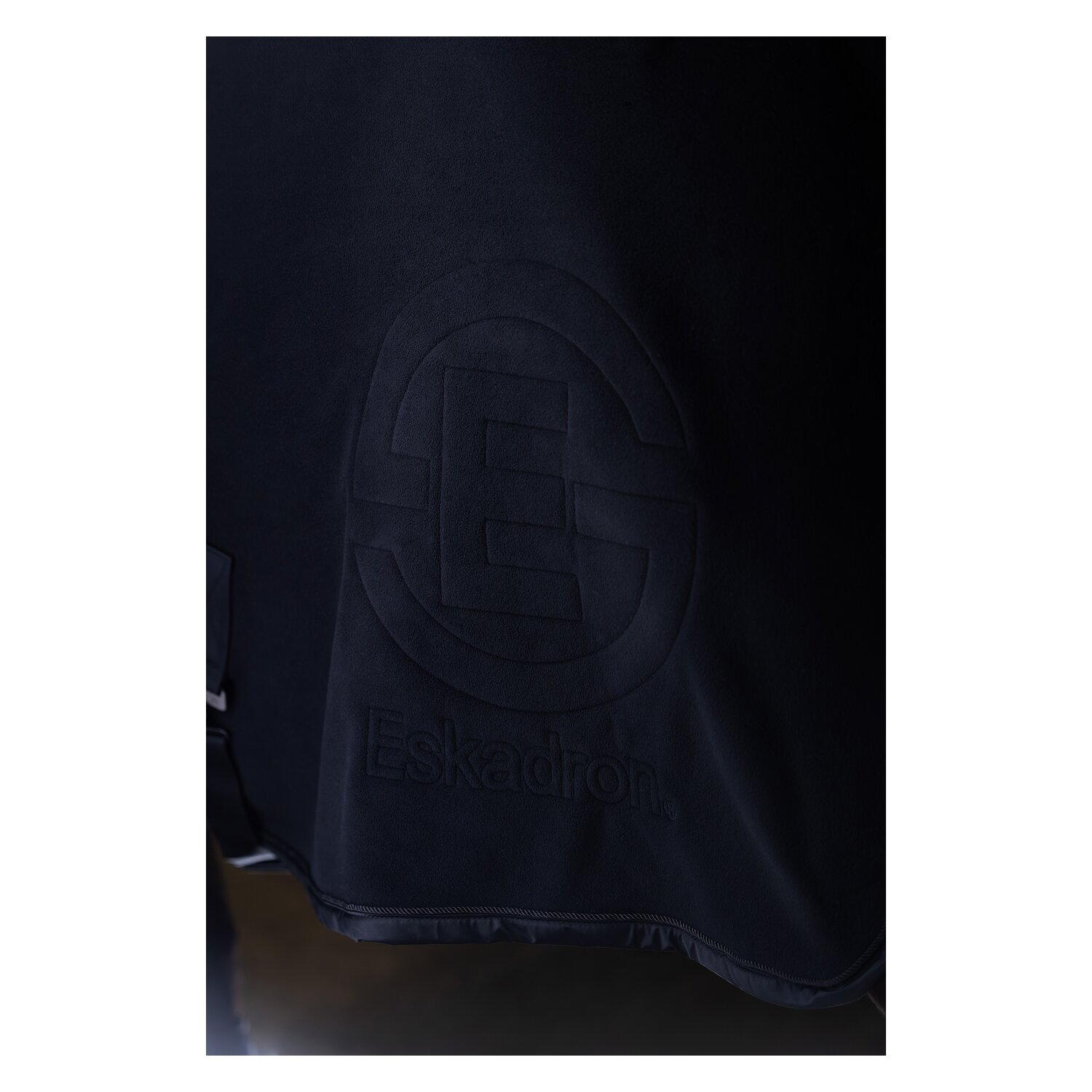 ESKADRON Dynamic Abschwitzdecke Fleece Stamp – Ansicht 2