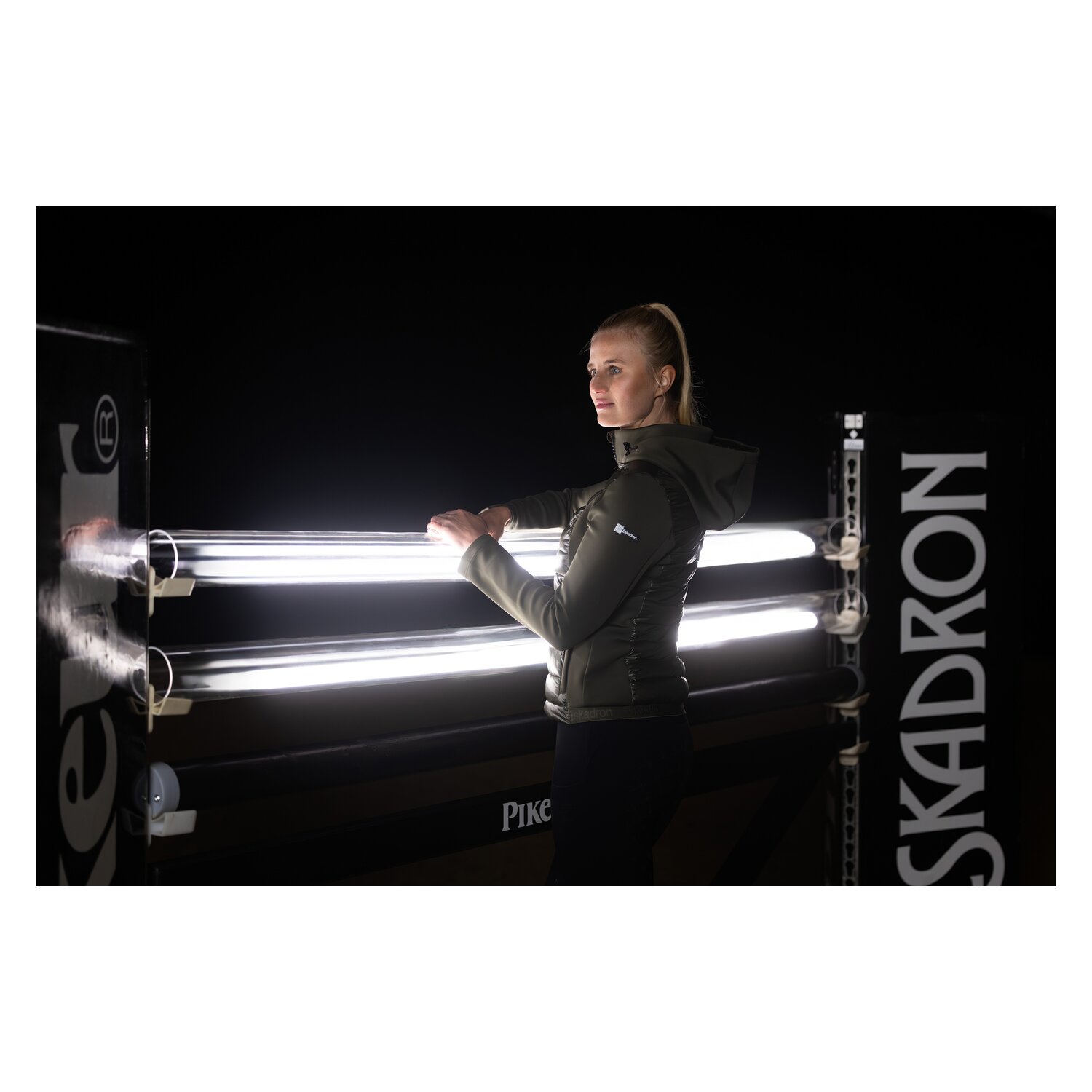 ESKADRON Dynamic Hybrid-Jacke – Ansicht 8