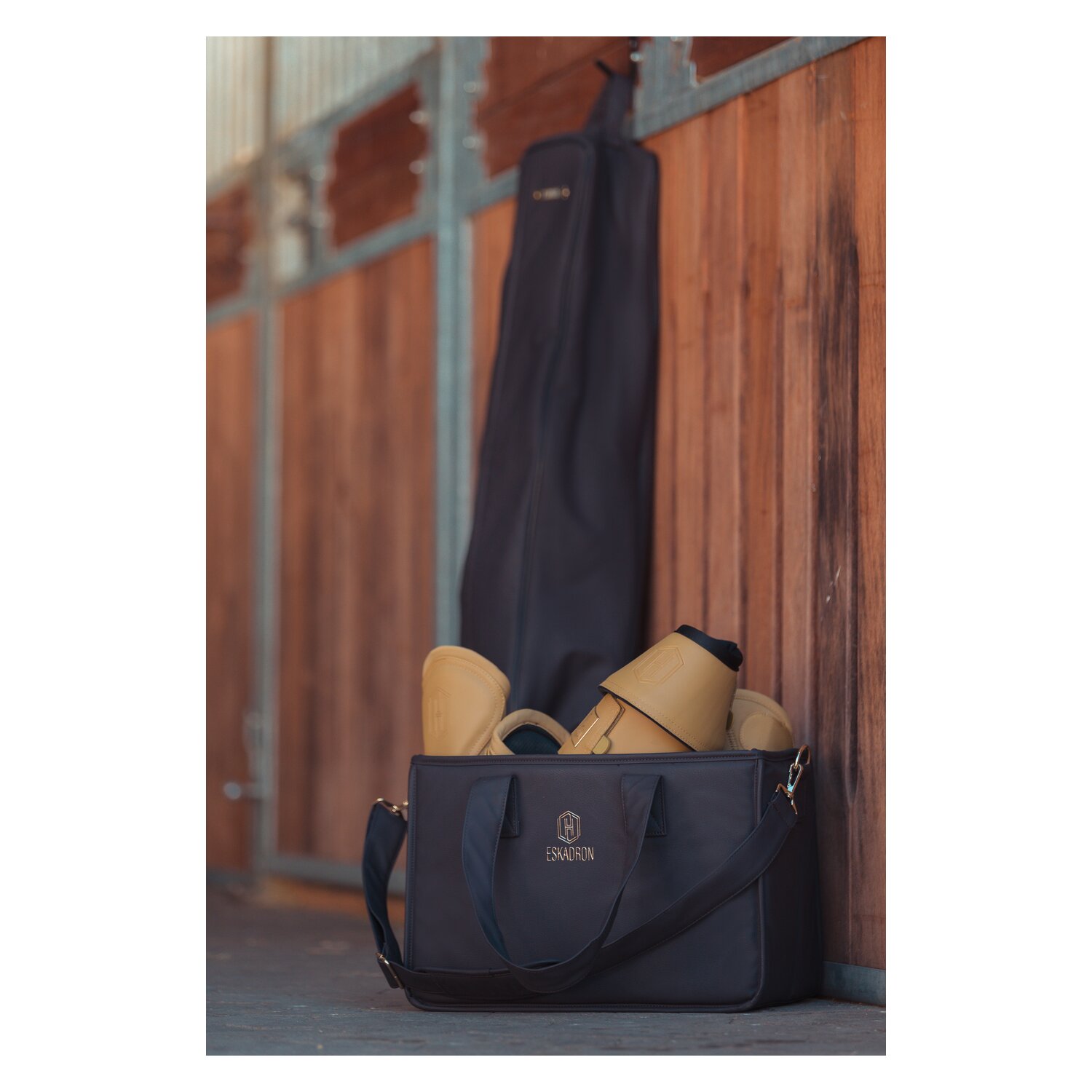 ESKADRON Heritage Hufglocken Softslate – Ansicht 3