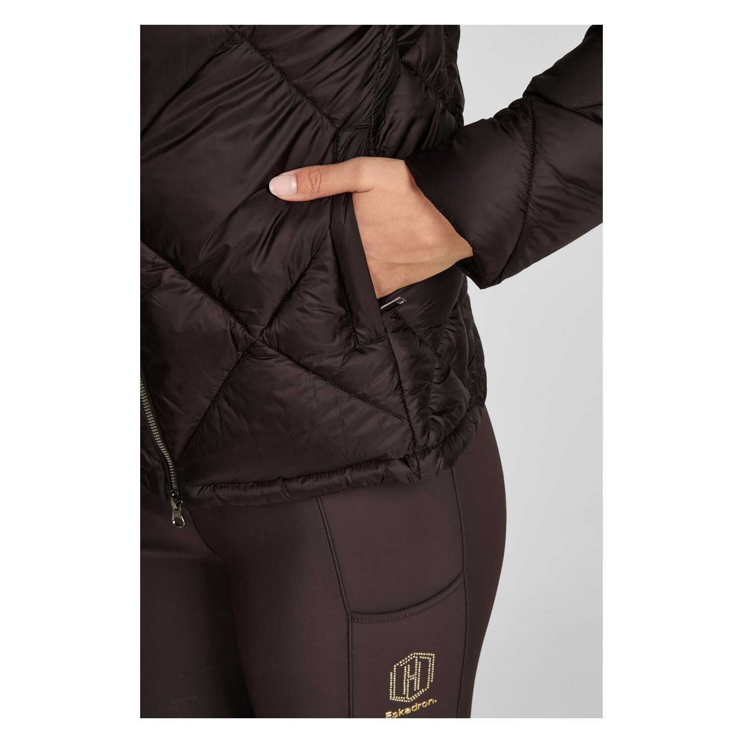 ESKADRON Heritage Steppjacke in Glanzoptik – Ansicht 7