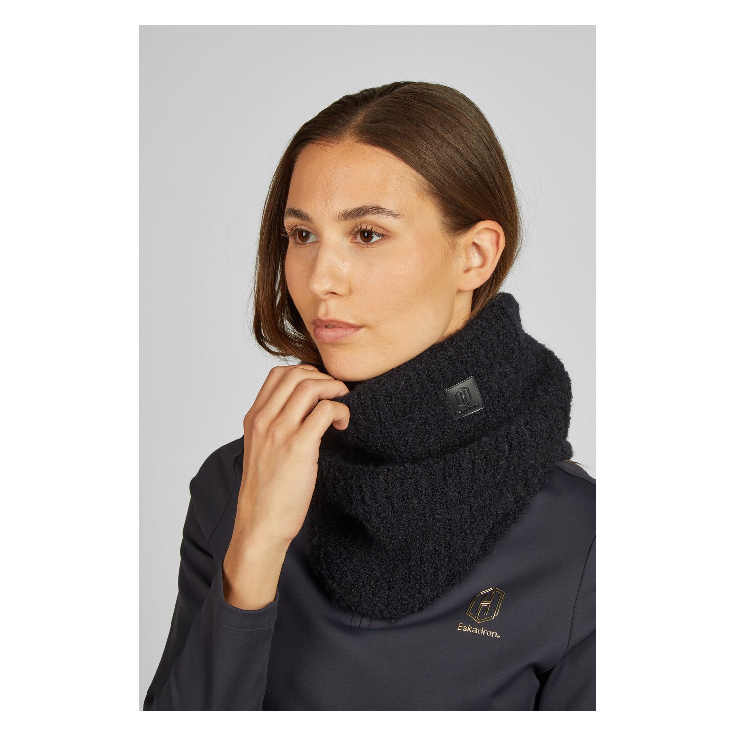 ESKADRON Heritage Bouclé Schlauchschal – Ansicht 3