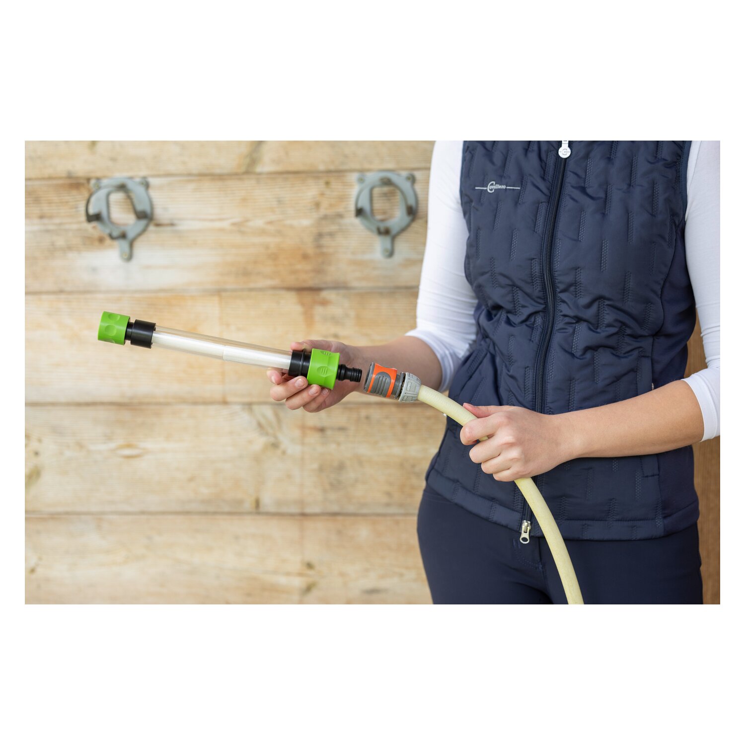 KERBL MagicBrush Pferde-Salzdusche Starterset inkl. 14 Salzsticks – Ansicht 4