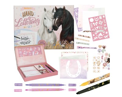 Miss Melody Briefbox Handlettering
