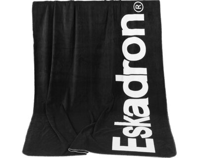 ESKADRON Dynamic Sofadecke Fleece