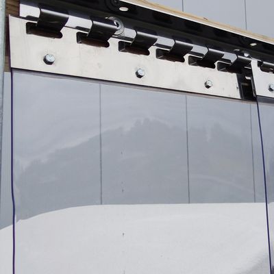 KERBL Klemm- und Pendelleiste für PVC-Vorhang – Ansicht 2