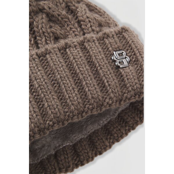 BOSS EQUESTRIAN beanie Bella Bobble deep purple | One size