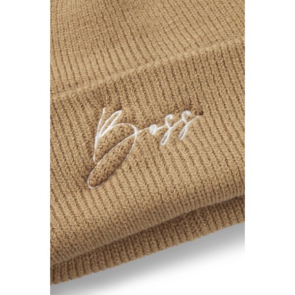 BOSS EQUESTRIAN beanie High Cuff camel | One size