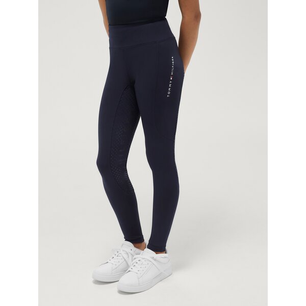 TOMMY HILFIGER EQUESTRIAN rijlegging Devon, jonge ruiters 