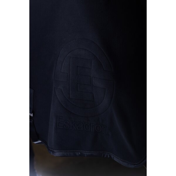 ESKADRON Dynamic zweetdeken Fleece Stamp black | 125 cm